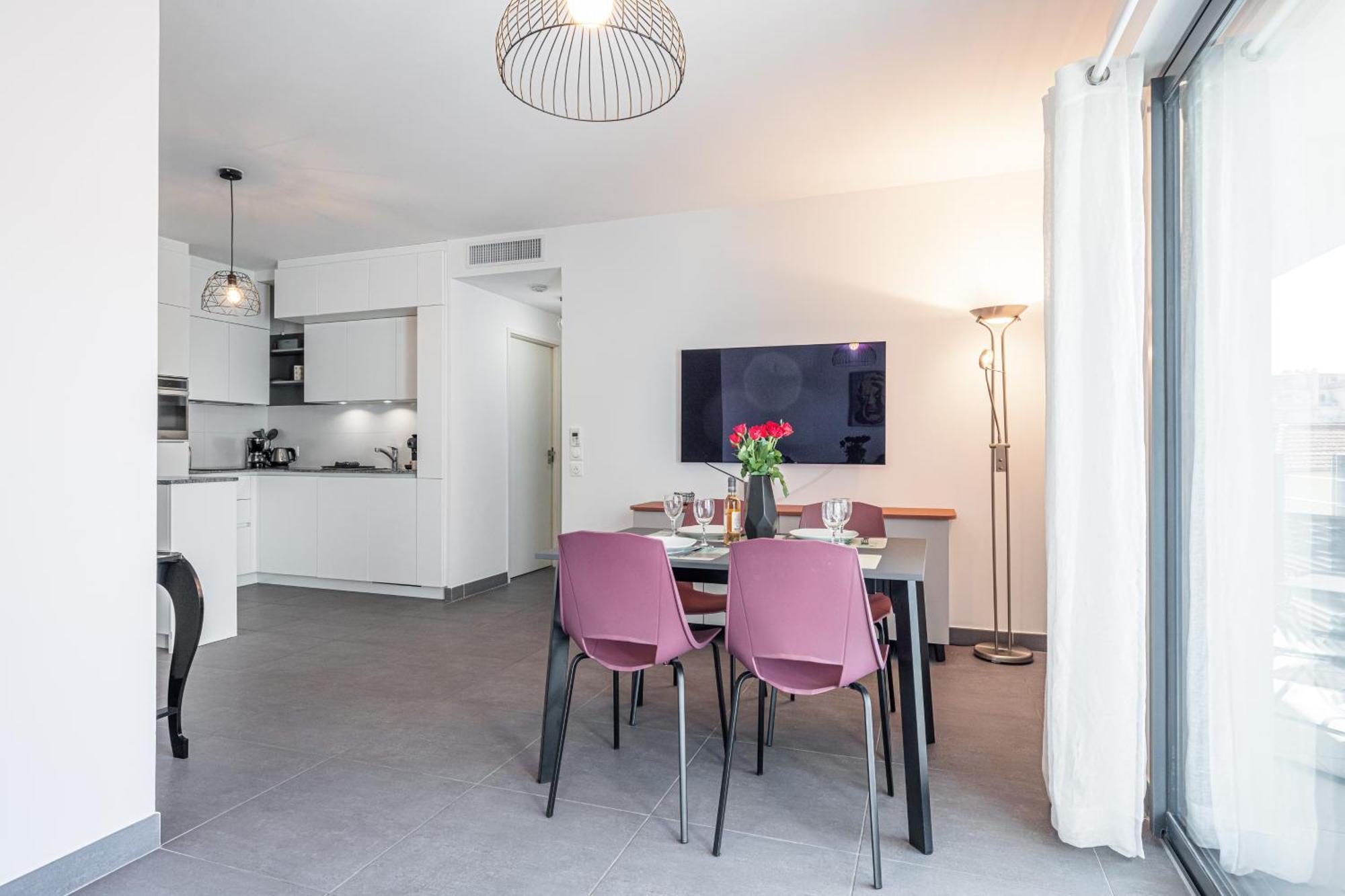 Queen Riviera : Climatisation, Parking, Terrasse Mentone Esterno foto