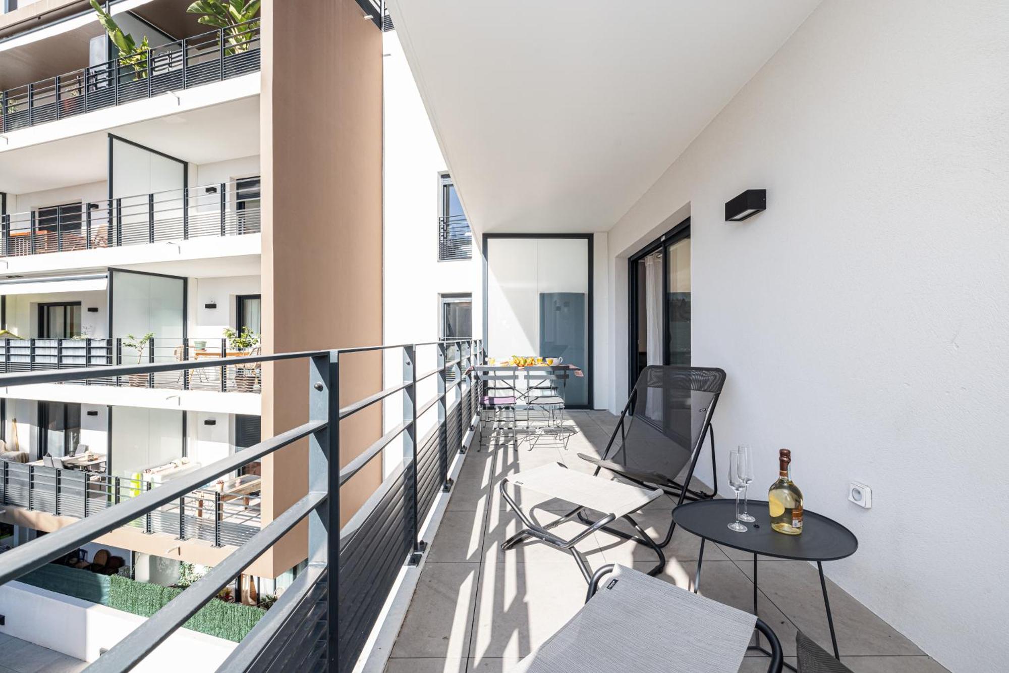 Queen Riviera : Climatisation, Parking, Terrasse Mentone Esterno foto