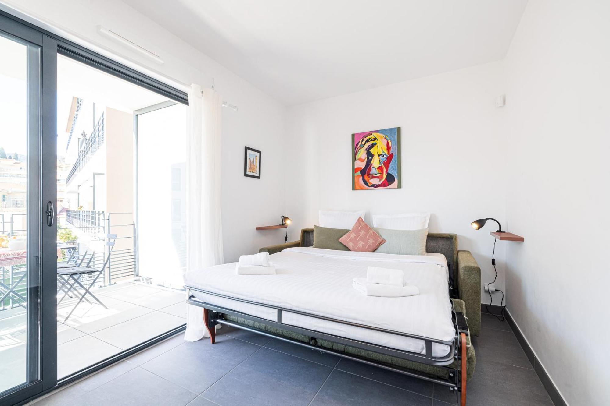 Queen Riviera : Climatisation, Parking, Terrasse Mentone Esterno foto