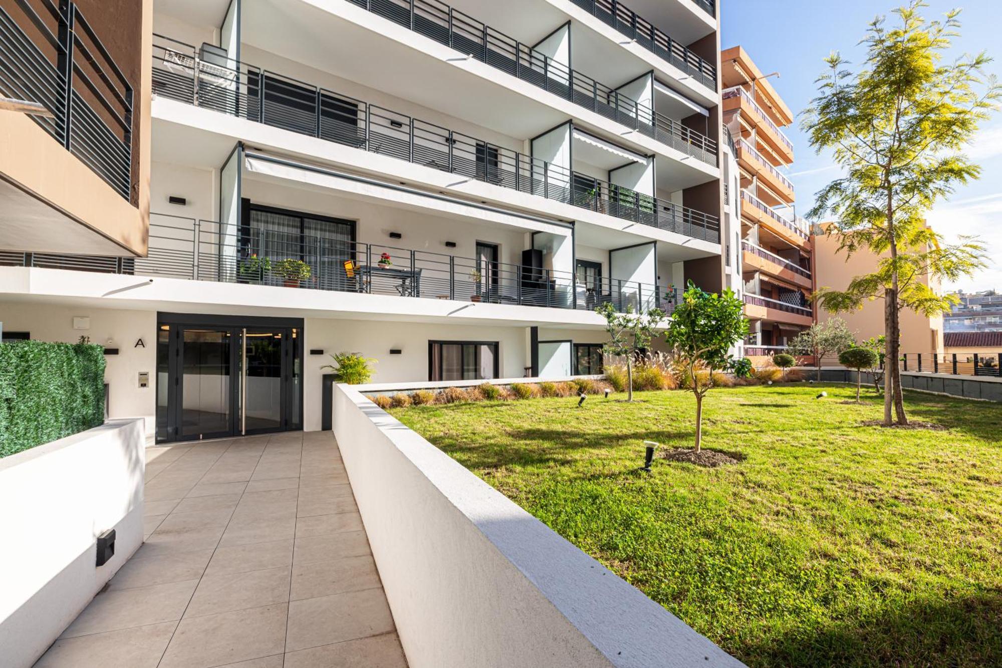 Queen Riviera : Climatisation, Parking, Terrasse Mentone Esterno foto